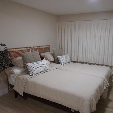 Estudio Veintisiete Morón de la Frontera Buitenkant foto